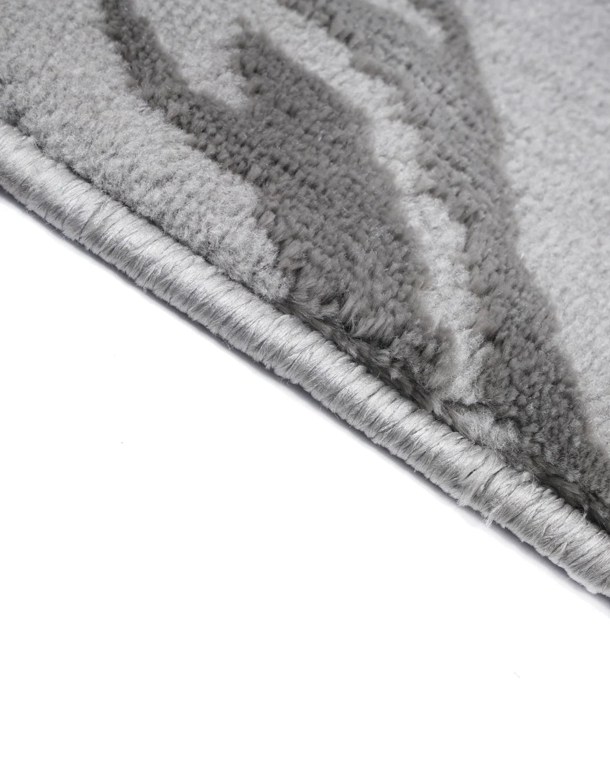 Aura Carpet | Grey Waves