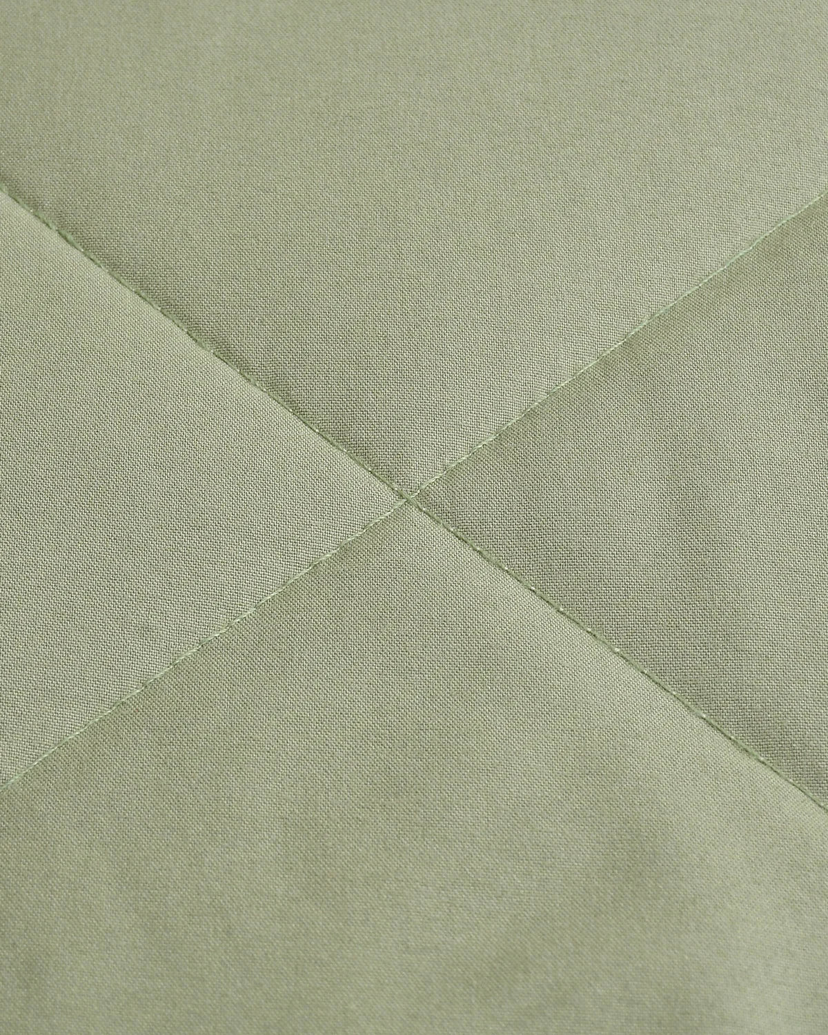 Amelia Reversible Comforter & AC Quilt | Olive Green | Diamond Design