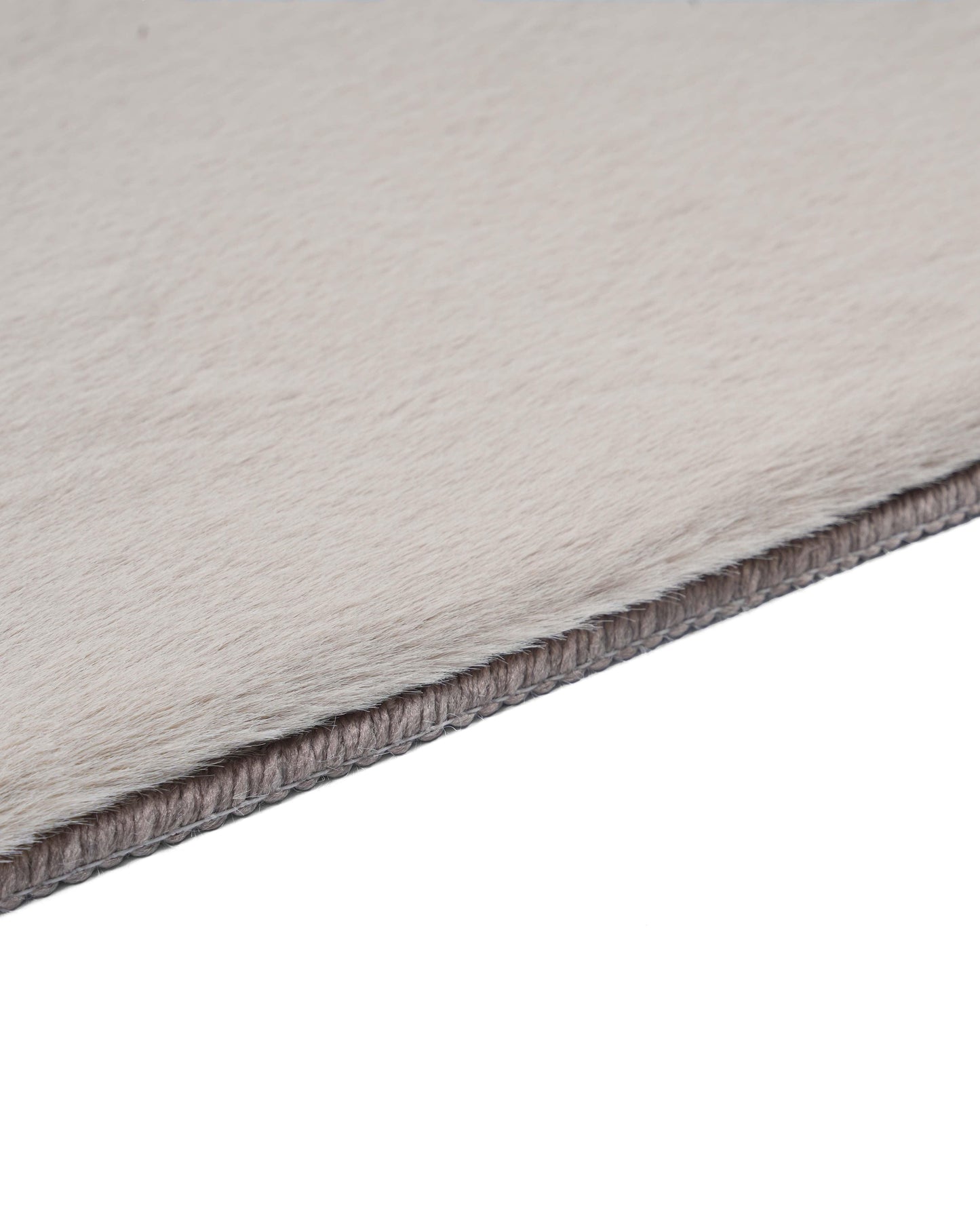 Solid Furry Runner | Taupe