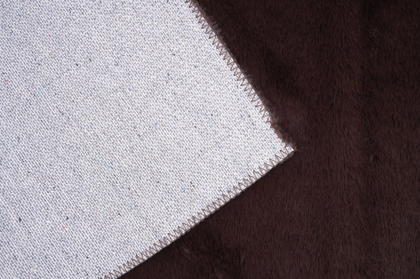 SoftScape Coffee Rabbit fur Runner