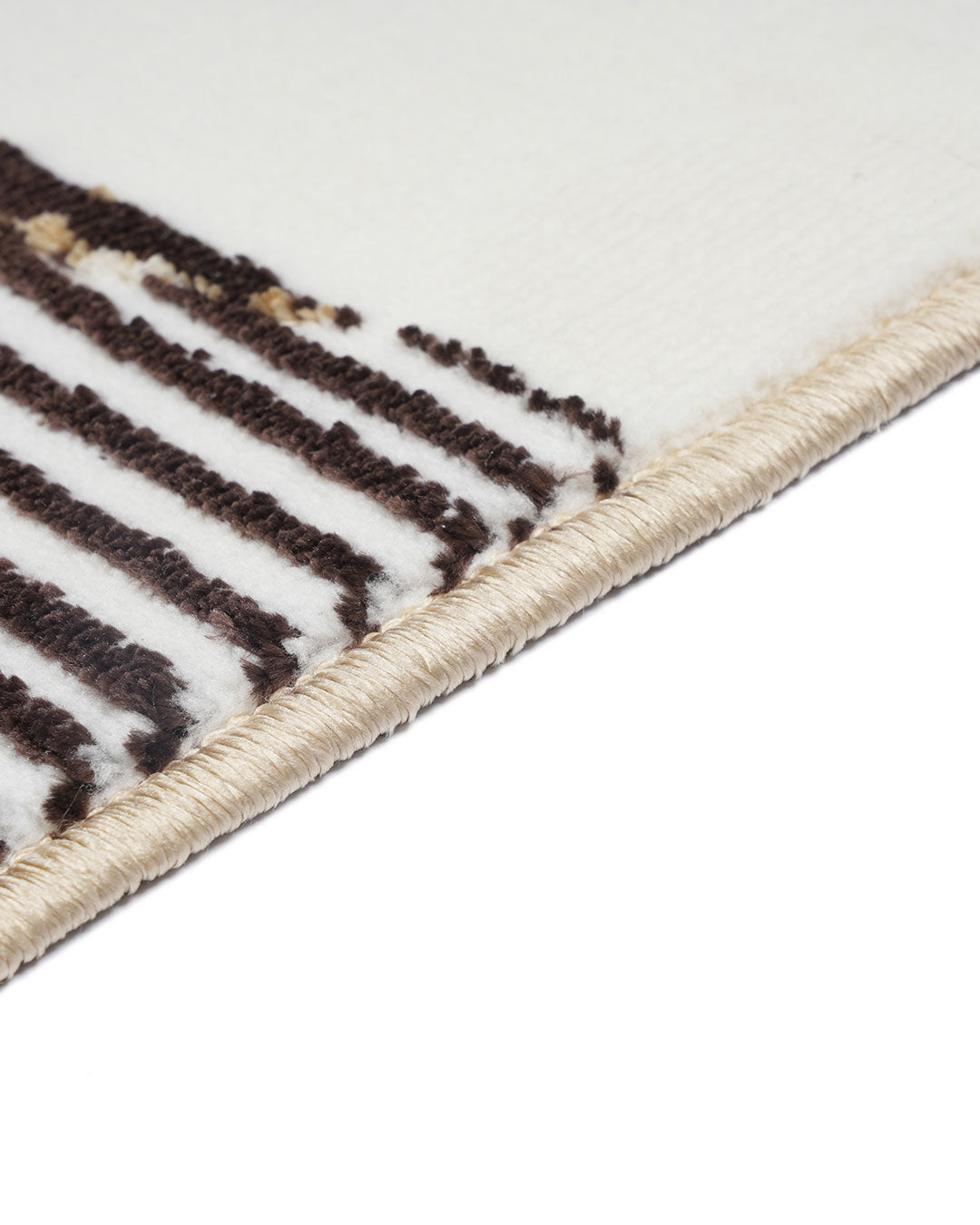 Mystic Carpet | Brown