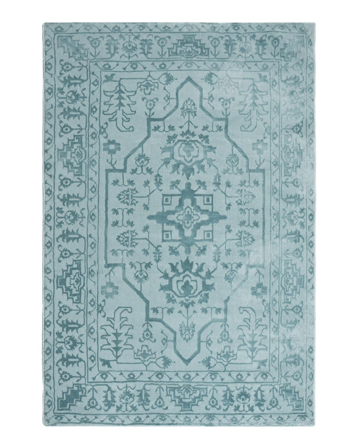 Aura Carpet | Traditional Floral Light Blue