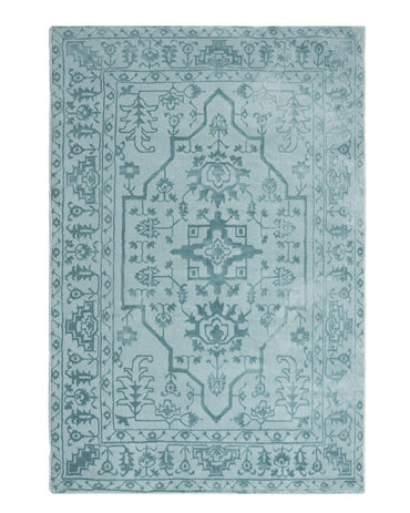 Aura Traditional Aqua Carpet