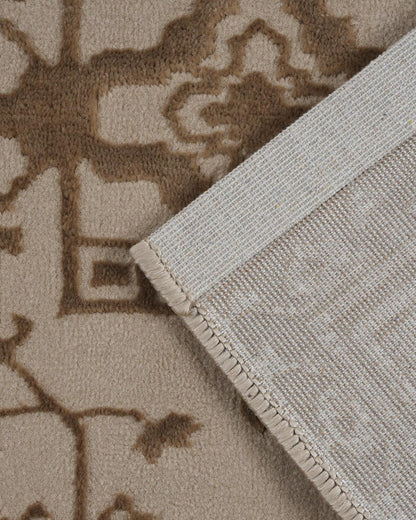 Aura Carpet | Traditional Floral Light Gold