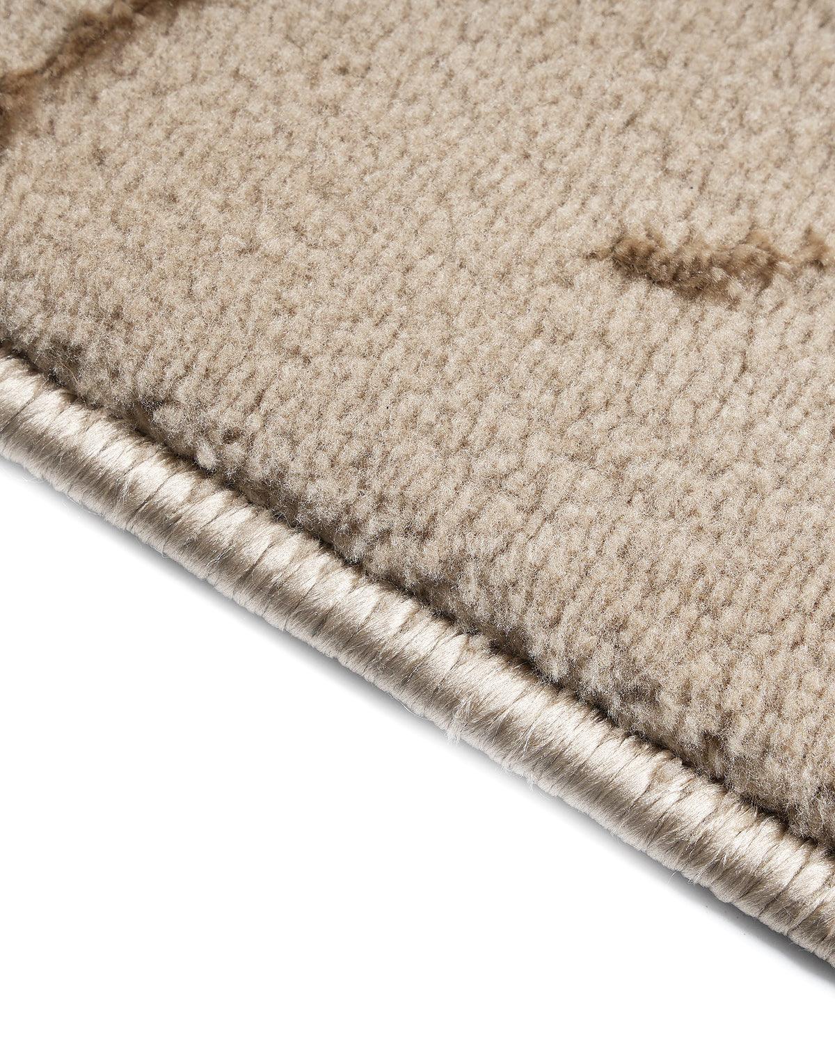 Aura Carpet | Marble Print Light Gold