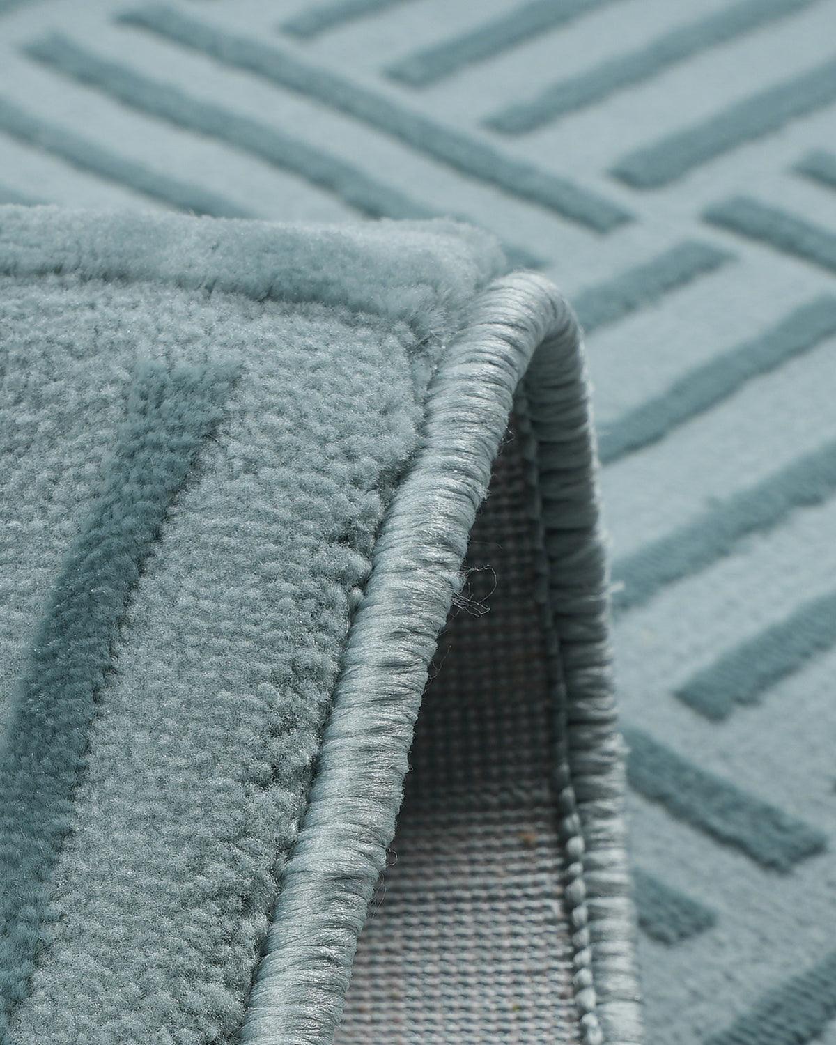 Aura Carpet | Striped Grid Light Blue
