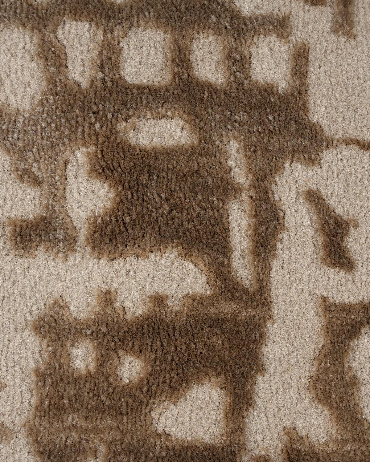 Aura Carpet | Grid Abstract Light Gold