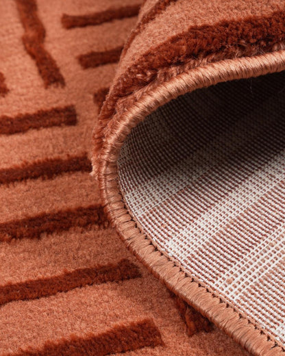 Aura Carpet | Striped Grid Rust