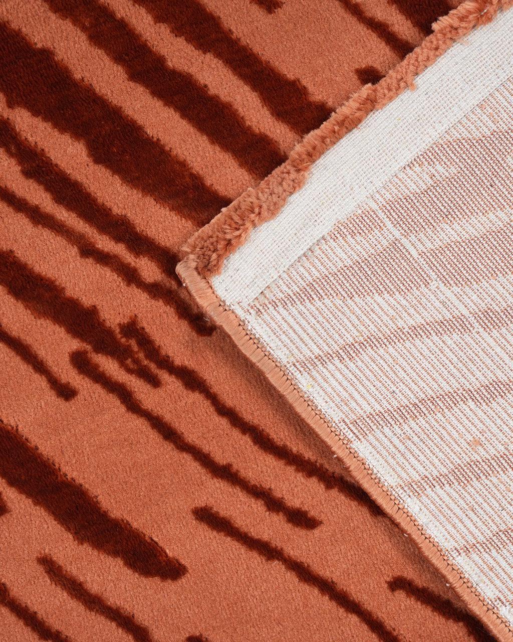 Aura Carpet | Distressed Abstract Rust