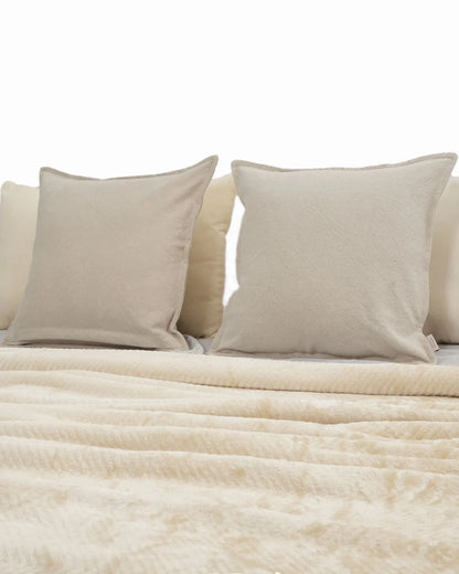 Cuddle Double Bed Beige Blanket