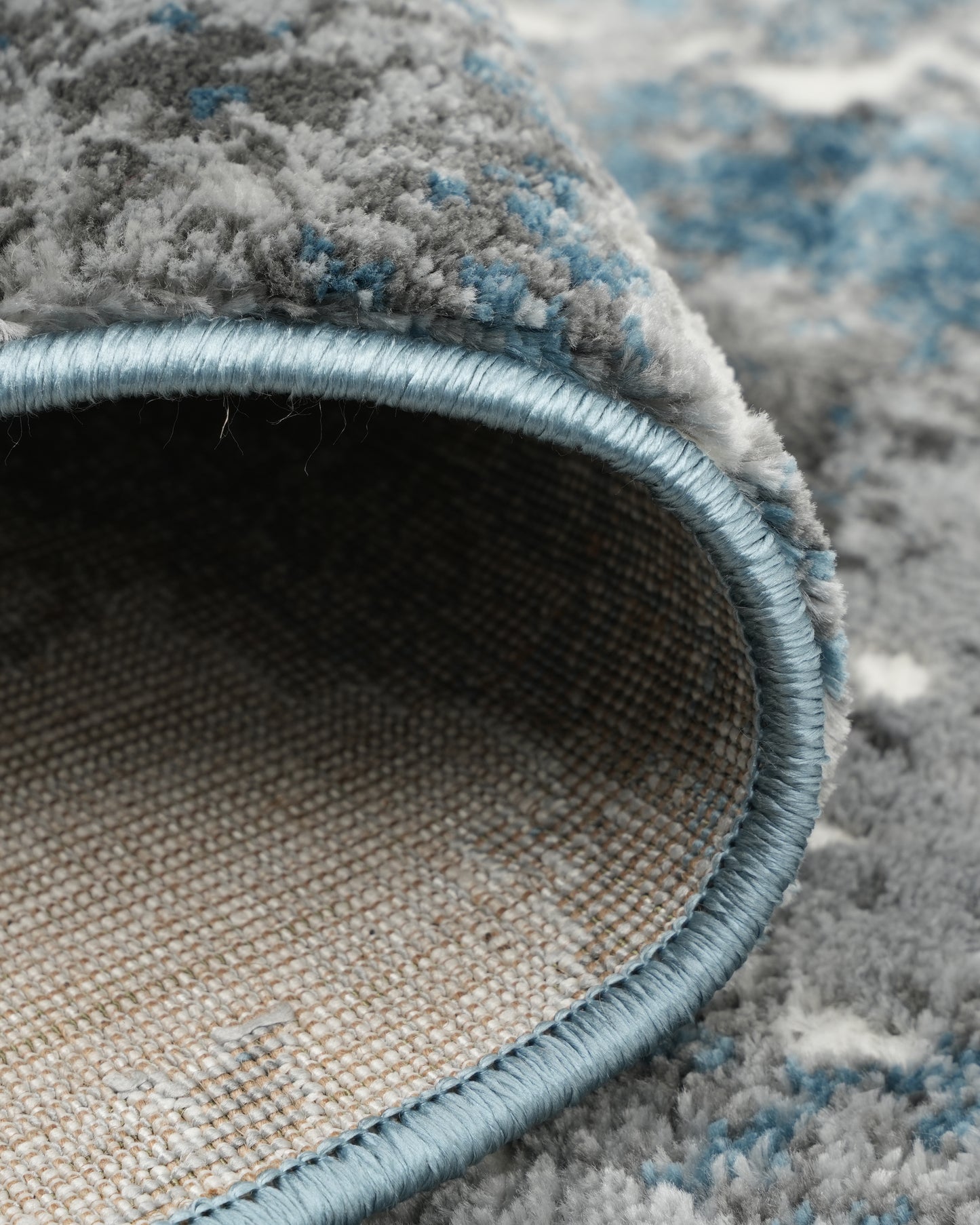 Mystic Carpet | Grey & Rust