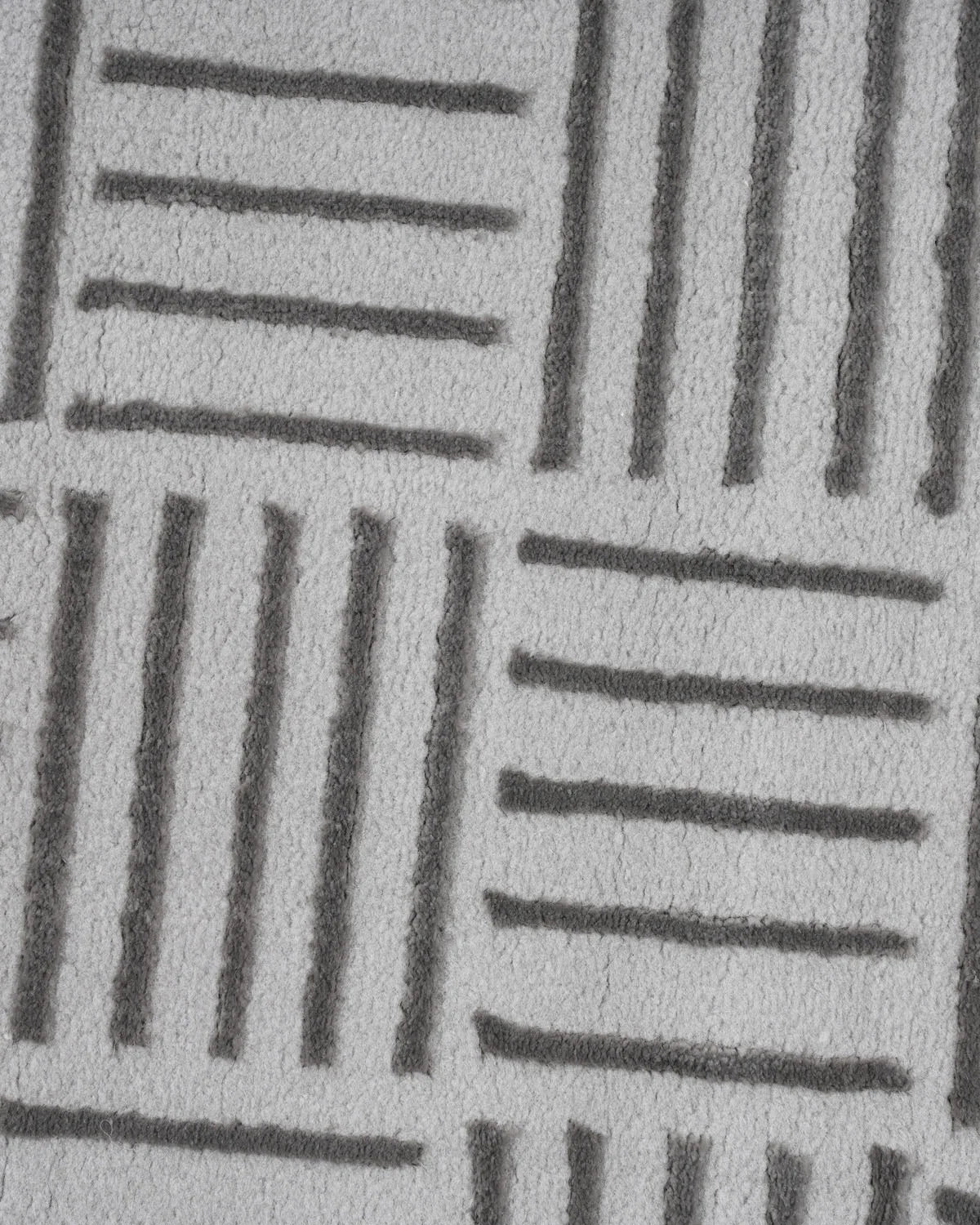 Aura Carpet | Grey Checkered
