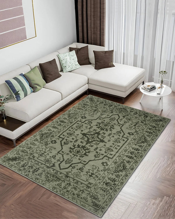Aura Carpet | Green Traditional