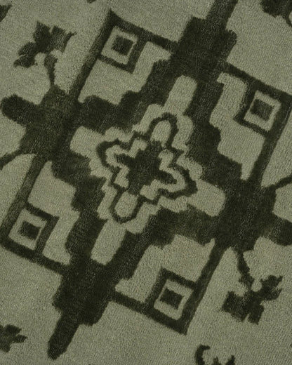 Aura Carpet | Green Traditional