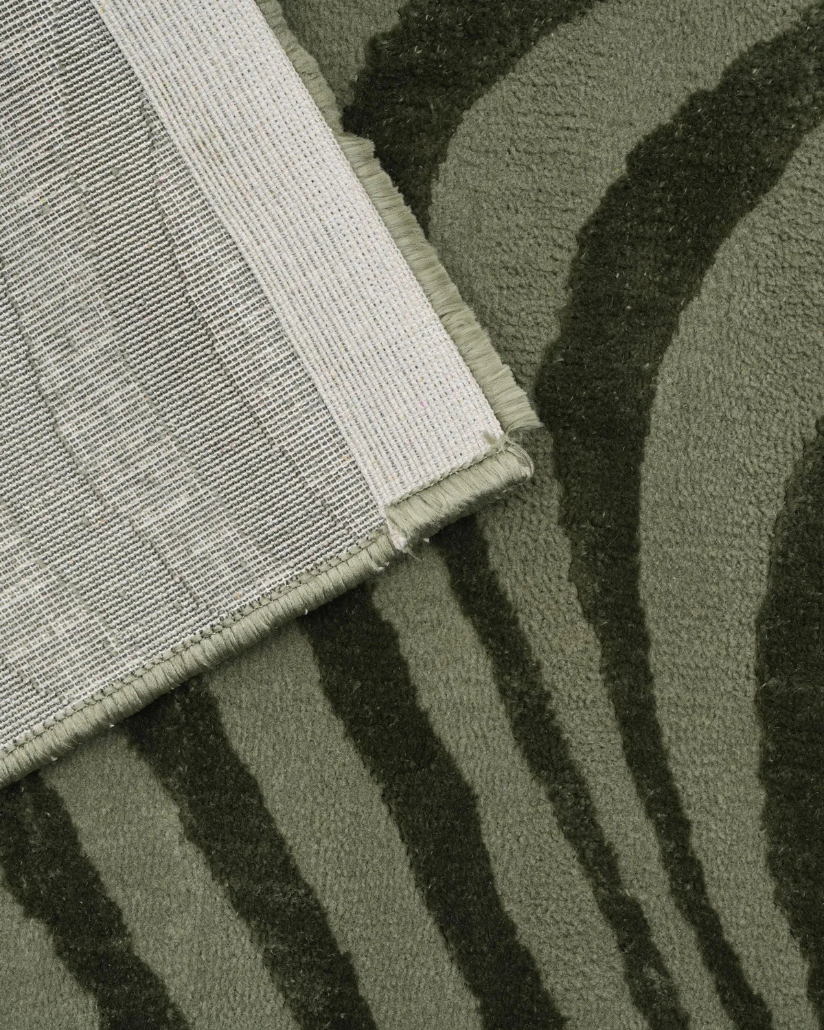 Aura Carpet | Green Zebra