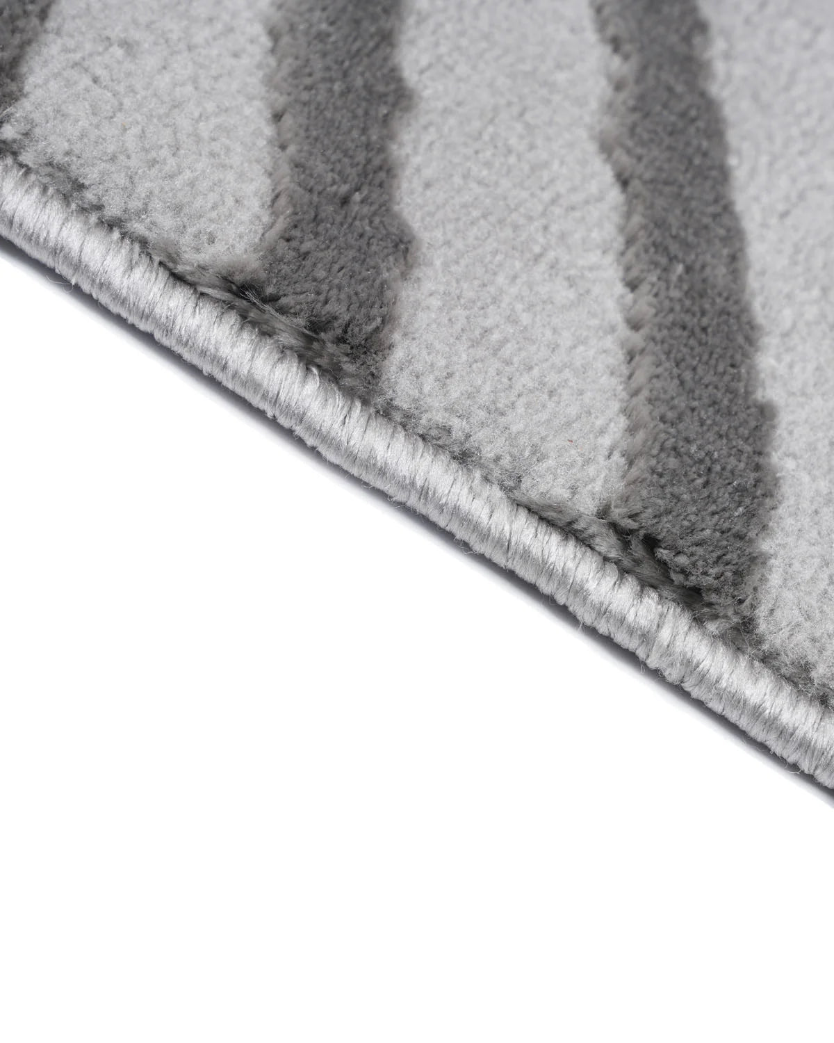 Aura Carpet | Grey Zebra