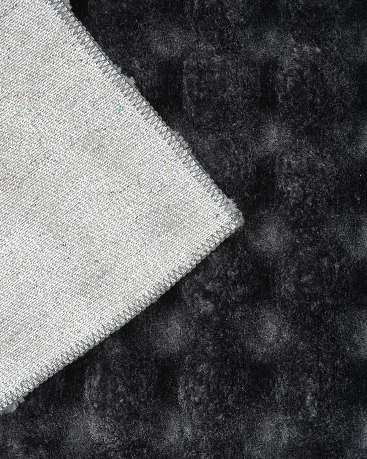 Cocoon Carpet 120×170 Cm Dark Grey