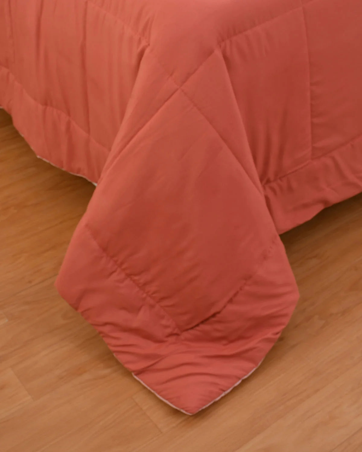 Amelia Reversible Comforter & AC Quilt | Peach | Box Design