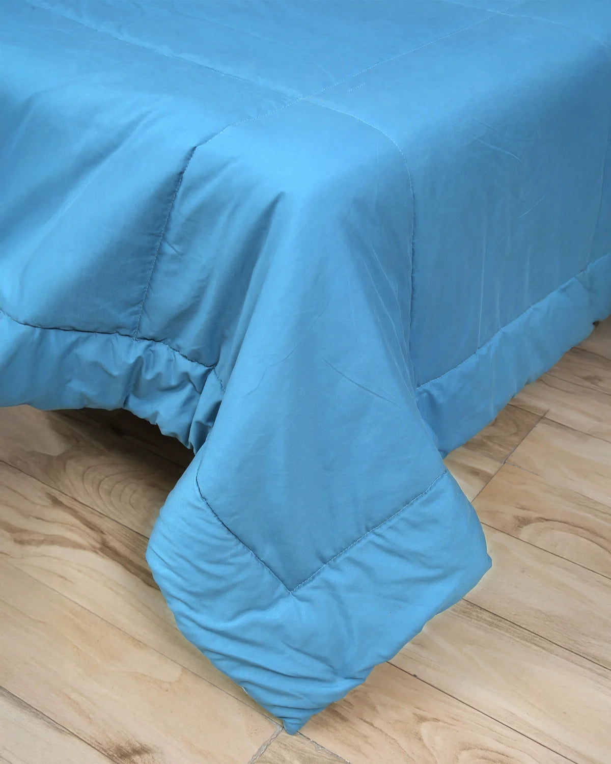 Amelia Reversible Comforter & AC Quilt |  Denim & Sky | Box Design