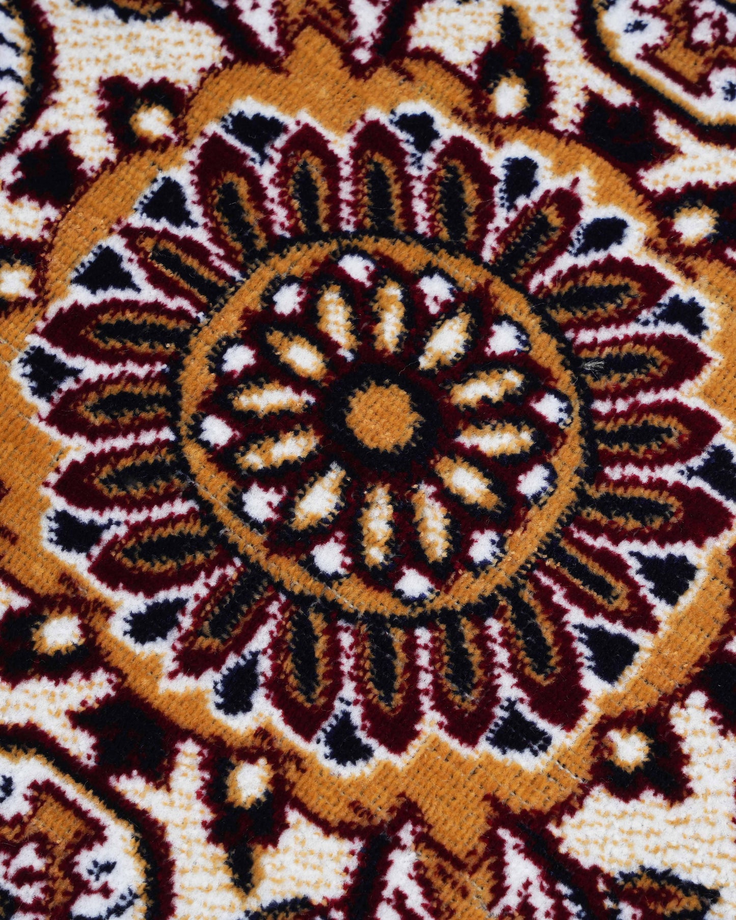 5X7 Ft Persian Legacy Carpet | Traditional Red | 150 X 200 CM