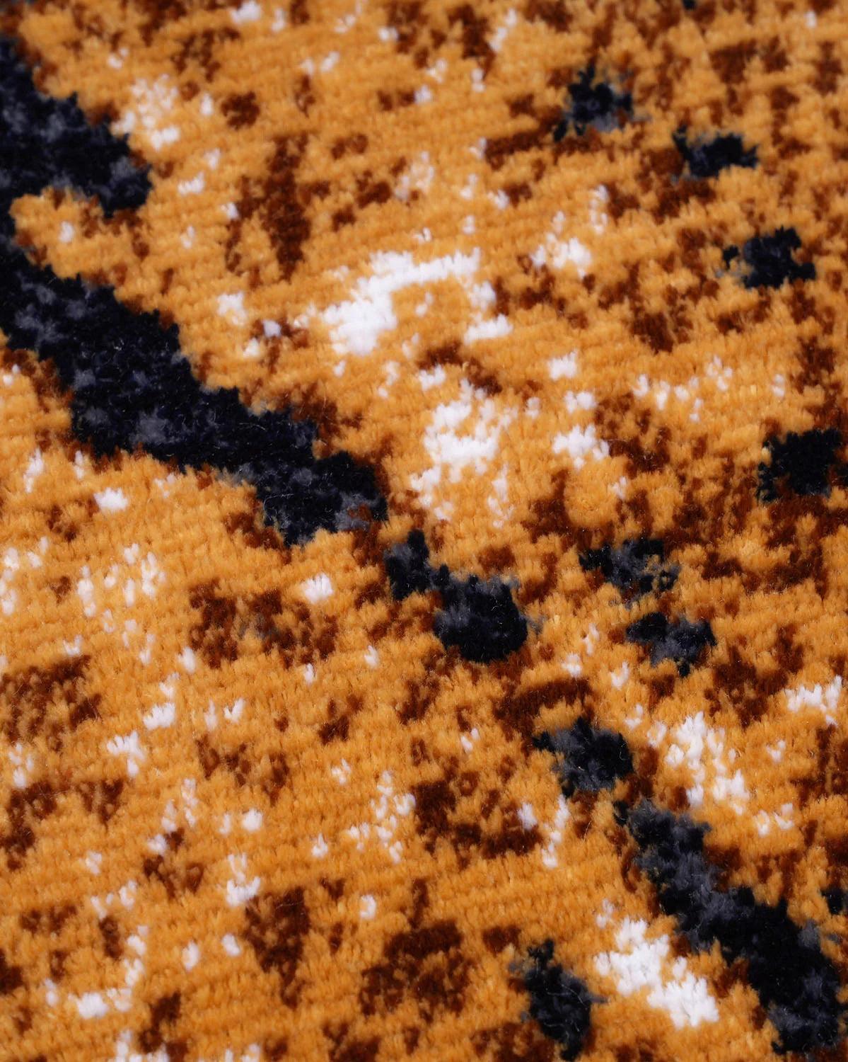 Silvora Rug | Gold